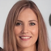 Single woman 29 years old
