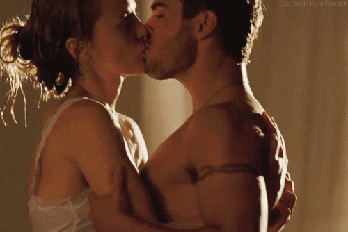Hot kiss
