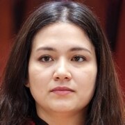 Single woman 20 years old