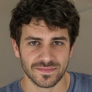 Single 32 years old