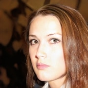 Single woman 22 years old
